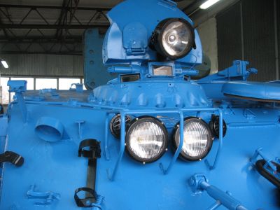 WZT-2 w nowej oprawie. Nowy silnik, skrzynie , instalacje, lakier, gąsienice i inne.
